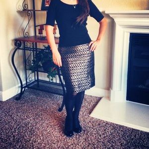 Perfect pencil skirt The Limited gold and black